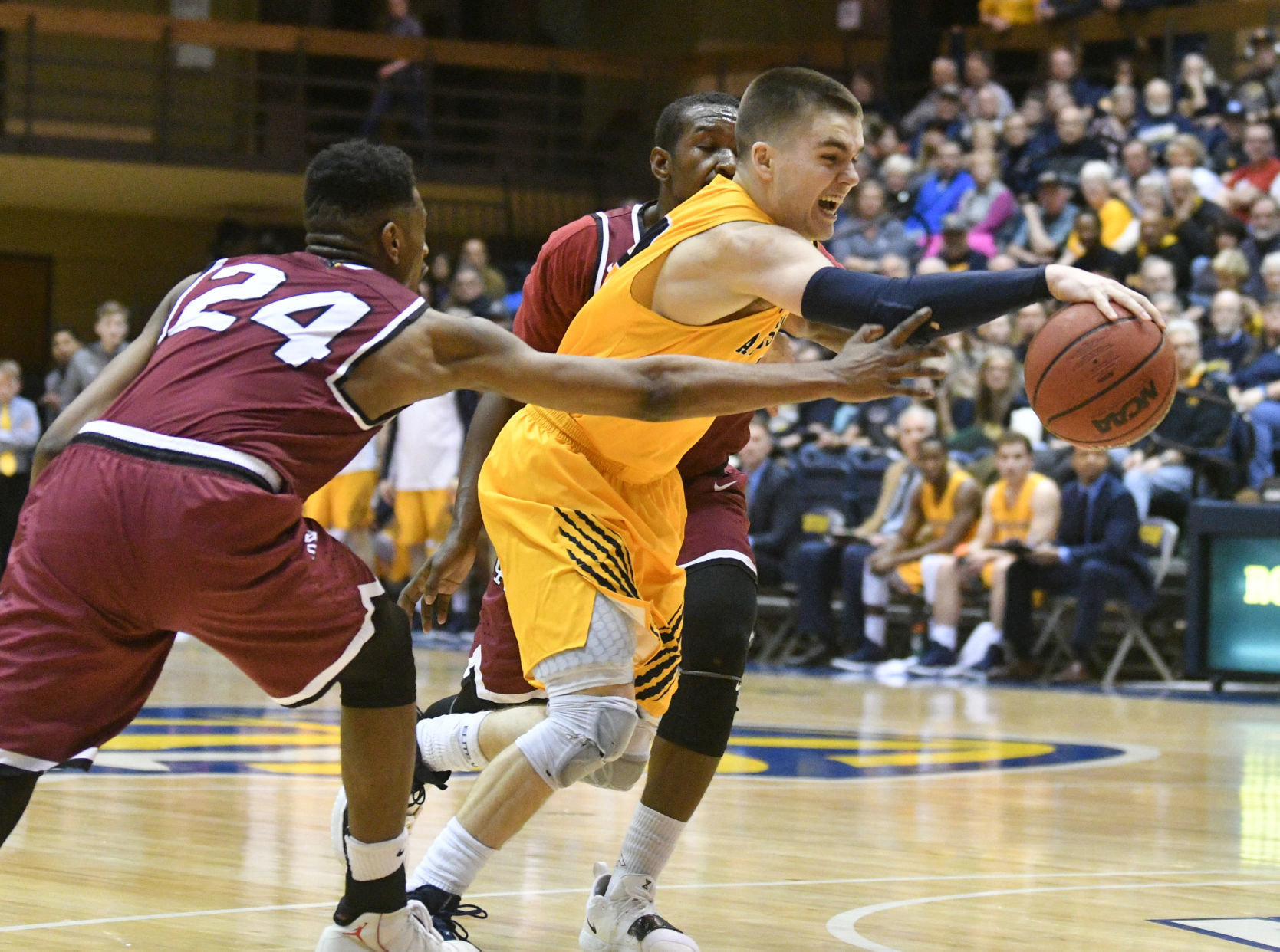CCIW Conference tournament championship